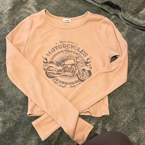Garage Graphic Long Sleeve Crew Neck in Beige. Never been Worn